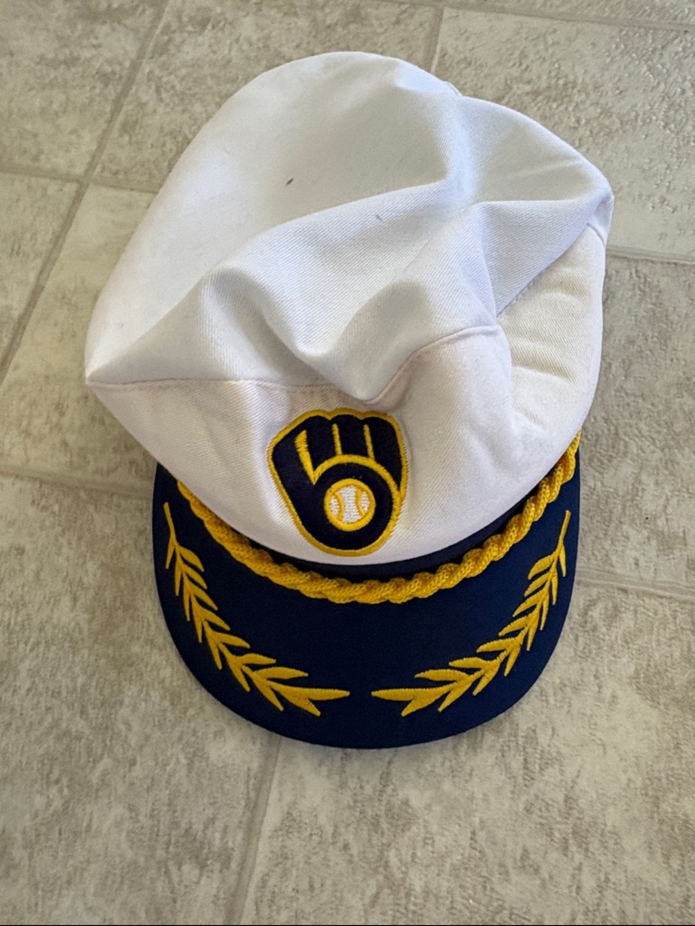 Milwaukee Brewers Captains Hat